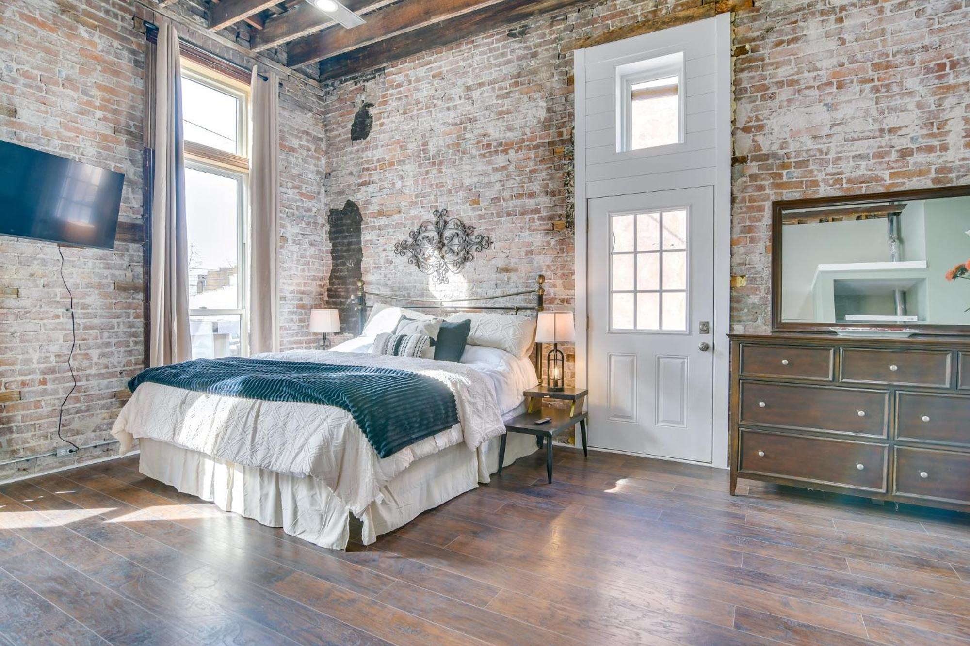 Dtwn Loft In The Heart Of Monett Pets Welcome! Exteriér fotografie