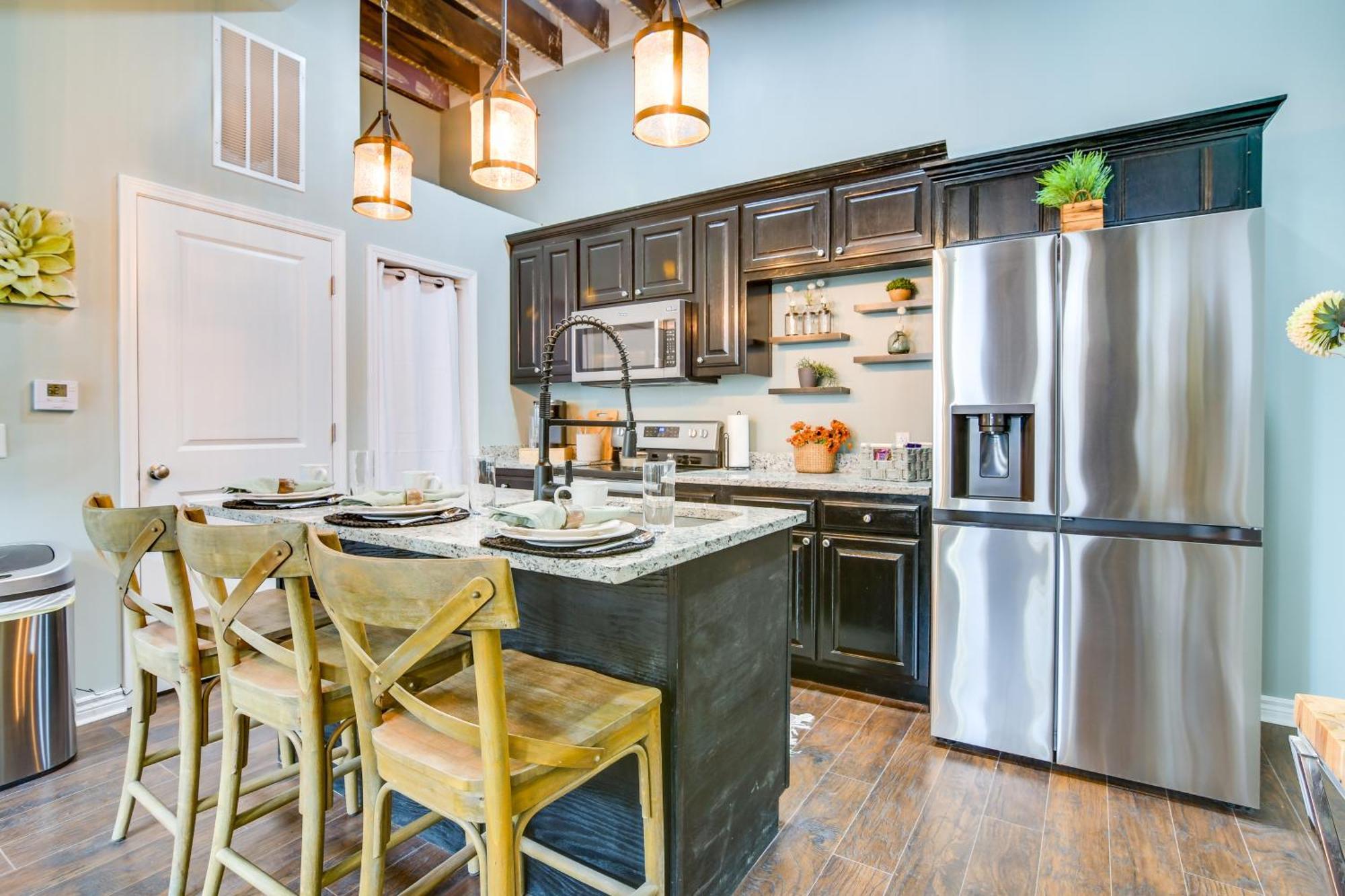 Dtwn Loft In The Heart Of Monett Pets Welcome! Exteriér fotografie